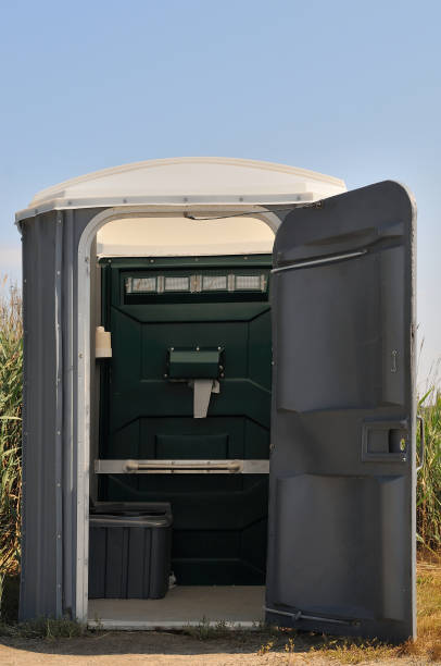 Best Portable restroom trailer rental  in Pittsville, MD